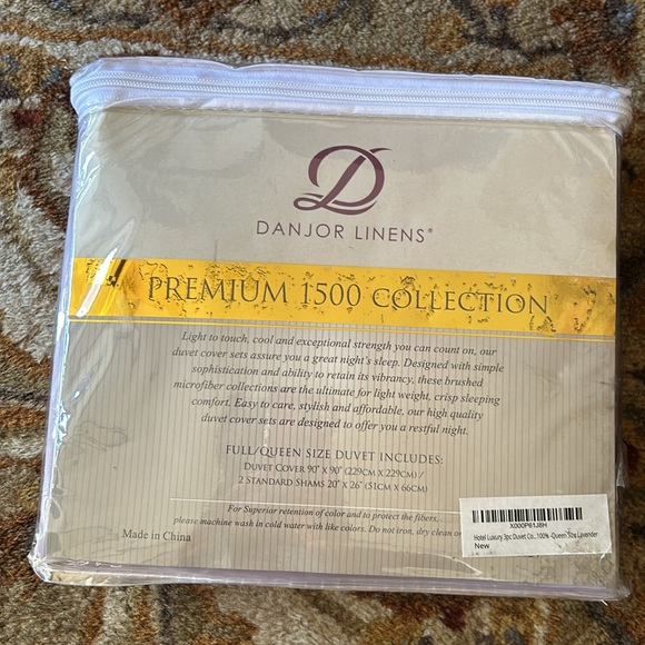 Danjor Linens Full/ Queen Duvet Cover Set. - Picture 2 of 4